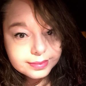 Meet your Posher, Veronica